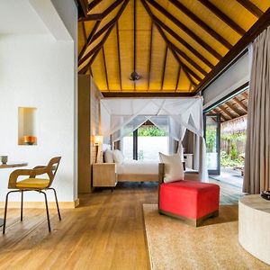 Strand Suite